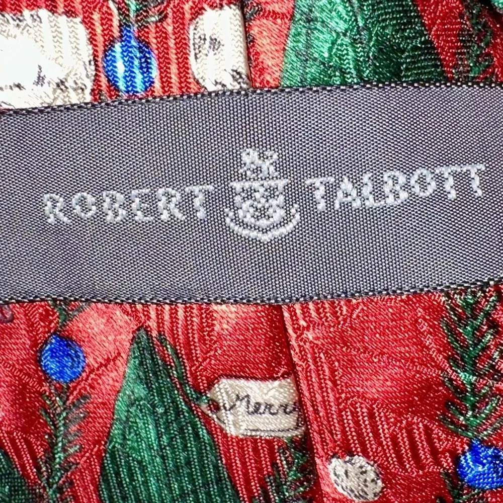 EUC ROBERT TALBOTT Red Christmas Ties Holidays Santa Hats Trees Lot of‎ 2